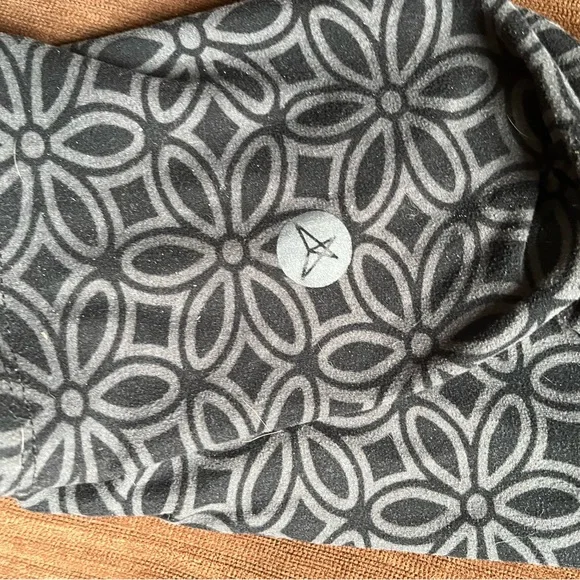 Sweet Legs l Super Soft Leggings - Picture 4 of 4